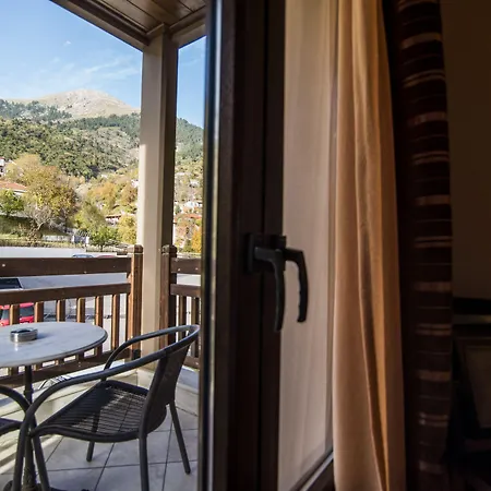 Szálloda Selestina Boutique Karpeníszi