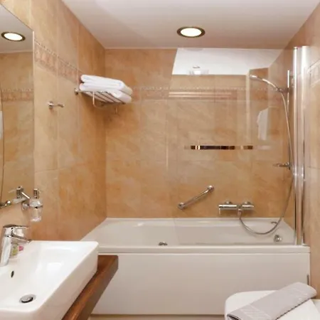 Selestina Boutique Szálloda Karpeníszi